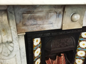 Victorian antique fireplace before restoration